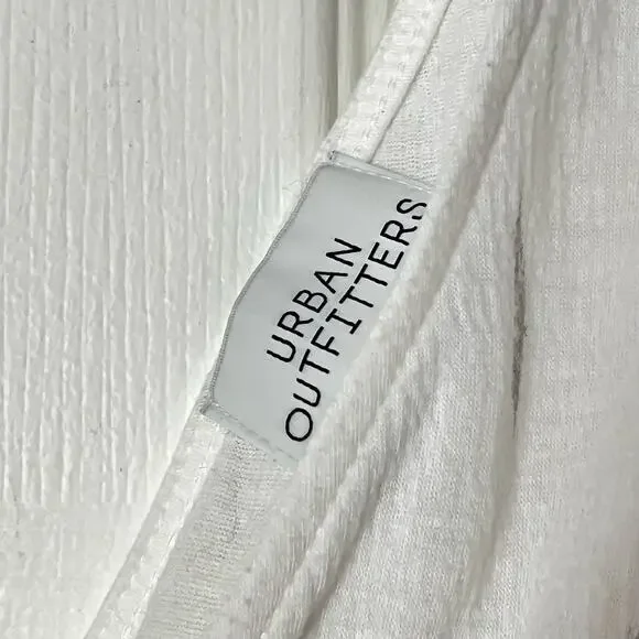 Urban Outfitters Shirred Deep-V Cropped Top - Size UNKNOWN - Picture 2 of 4